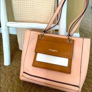 🖤SOLD🖤Pre loved Karl Lagerfeld Paris Tote